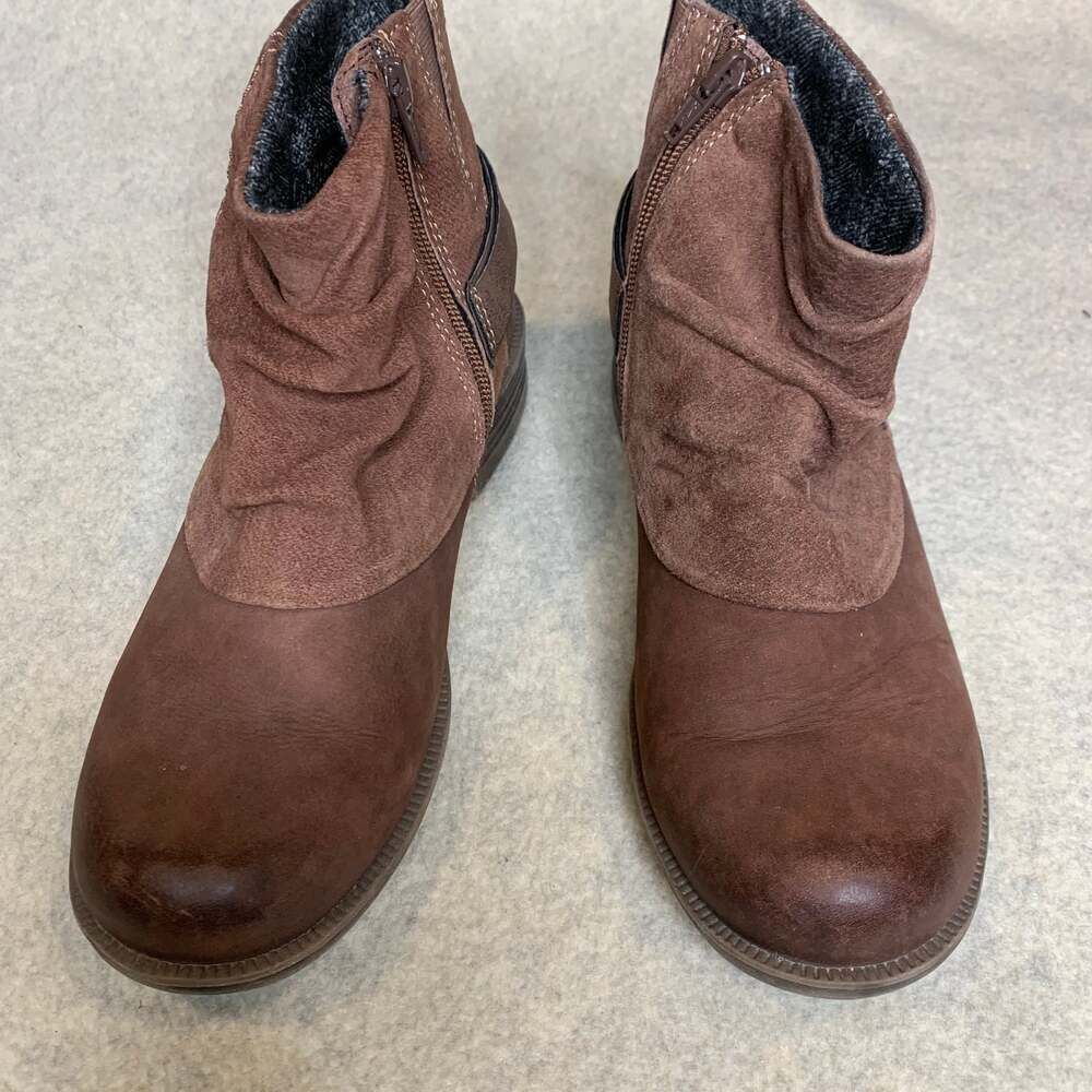 Earth Origins Paige Brown Leather and Suede Slouch Ankle Boots